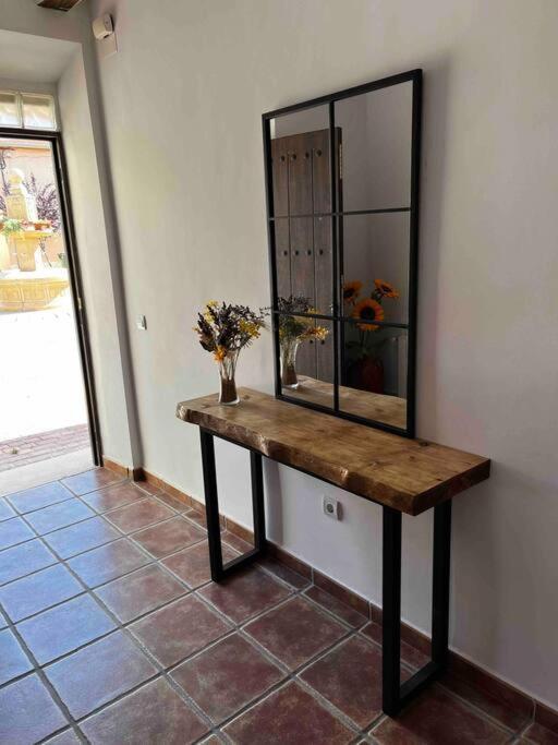 הוילה Graja de Iniesta Agradable Casa Con Chimenea Interior Y Barbacoa. מראה חיצוני תמונה