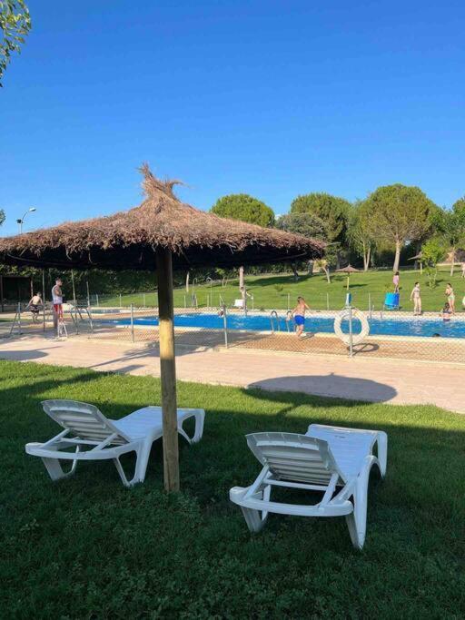 הוילה Graja de Iniesta Agradable Casa Con Chimenea Interior Y Barbacoa. מראה חיצוני תמונה